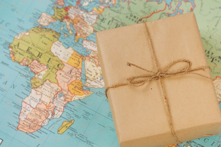 6 Things Customers Expect from Retailers that Offer Cross Border eCommerce cross border ship internationally
