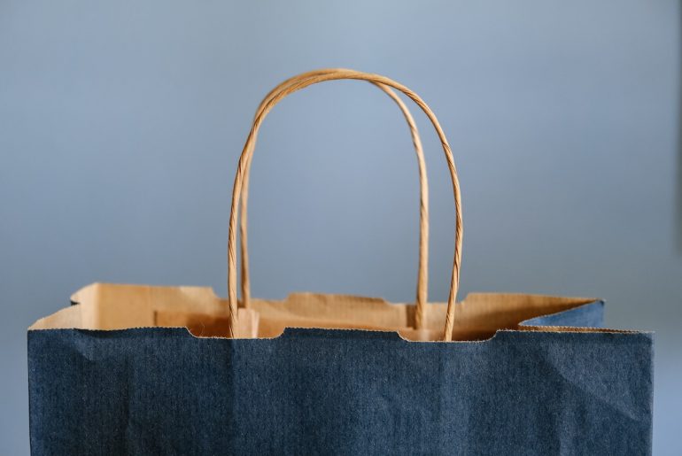 Why Retailers Should Embrace Buy Online, Pickup In Store (BOPIS) bopus bag
