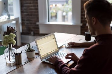 man using shipperhq for bigcommerce