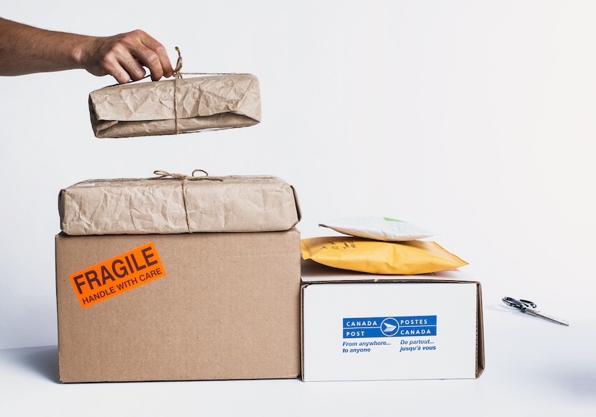 A Guide to Carrier Holiday Surcharges for 2020 holiday shipping surcharges