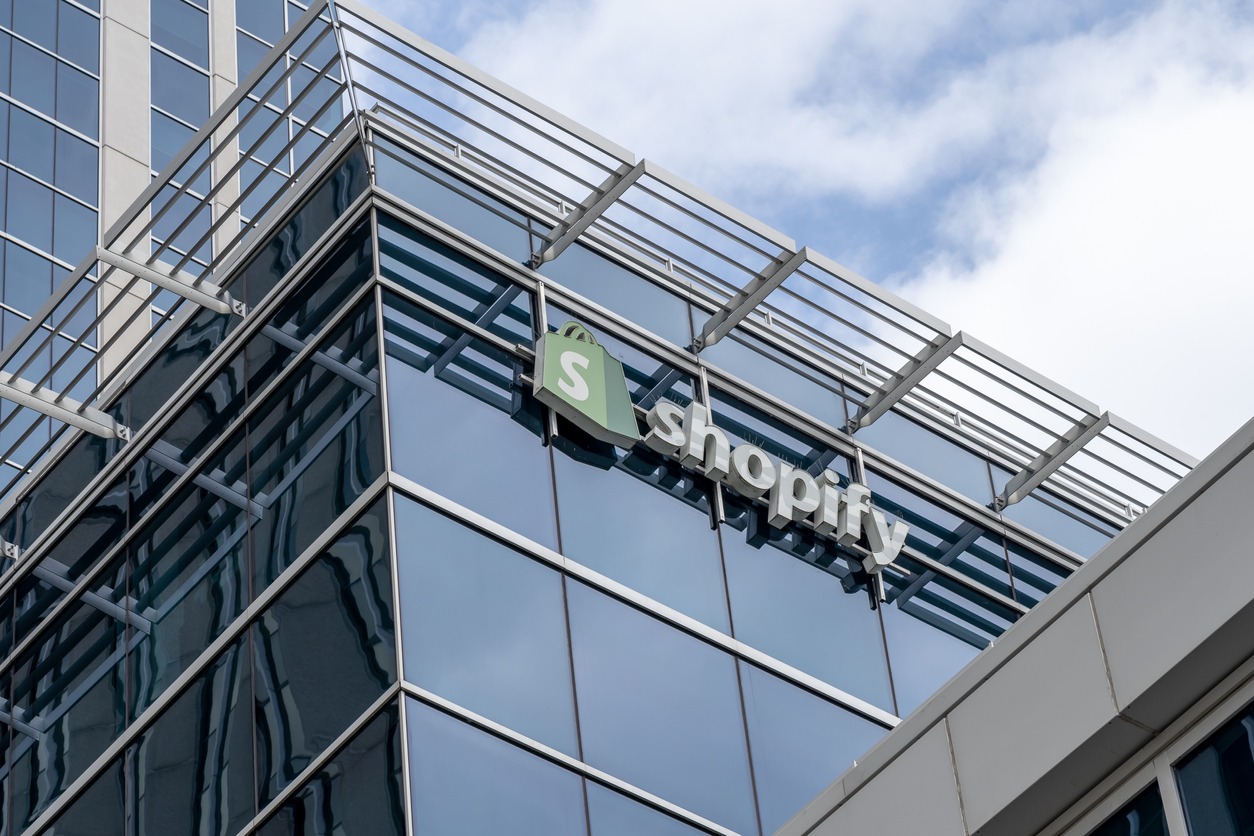 How to Enhance Your Shopify Shipping with ShipperHQ Shopify